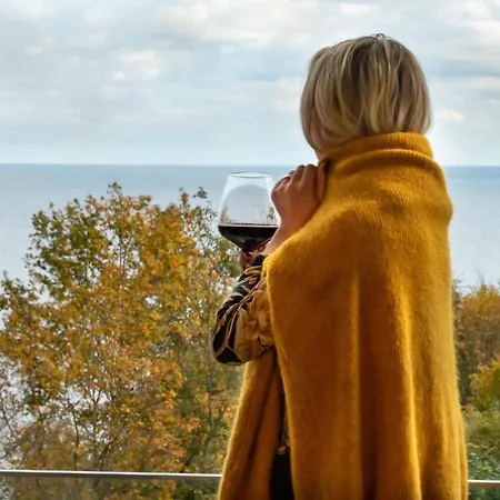 First Im First Sellin, Penthouse Meer&meer Mit Phänomenalem Ostseeblick Apartment *